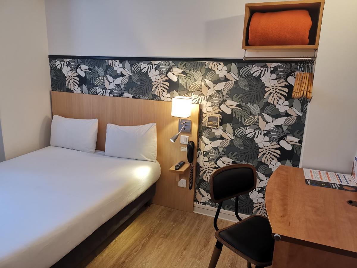 אנז'ה Hotel Continental מראה חיצוני תמונה
